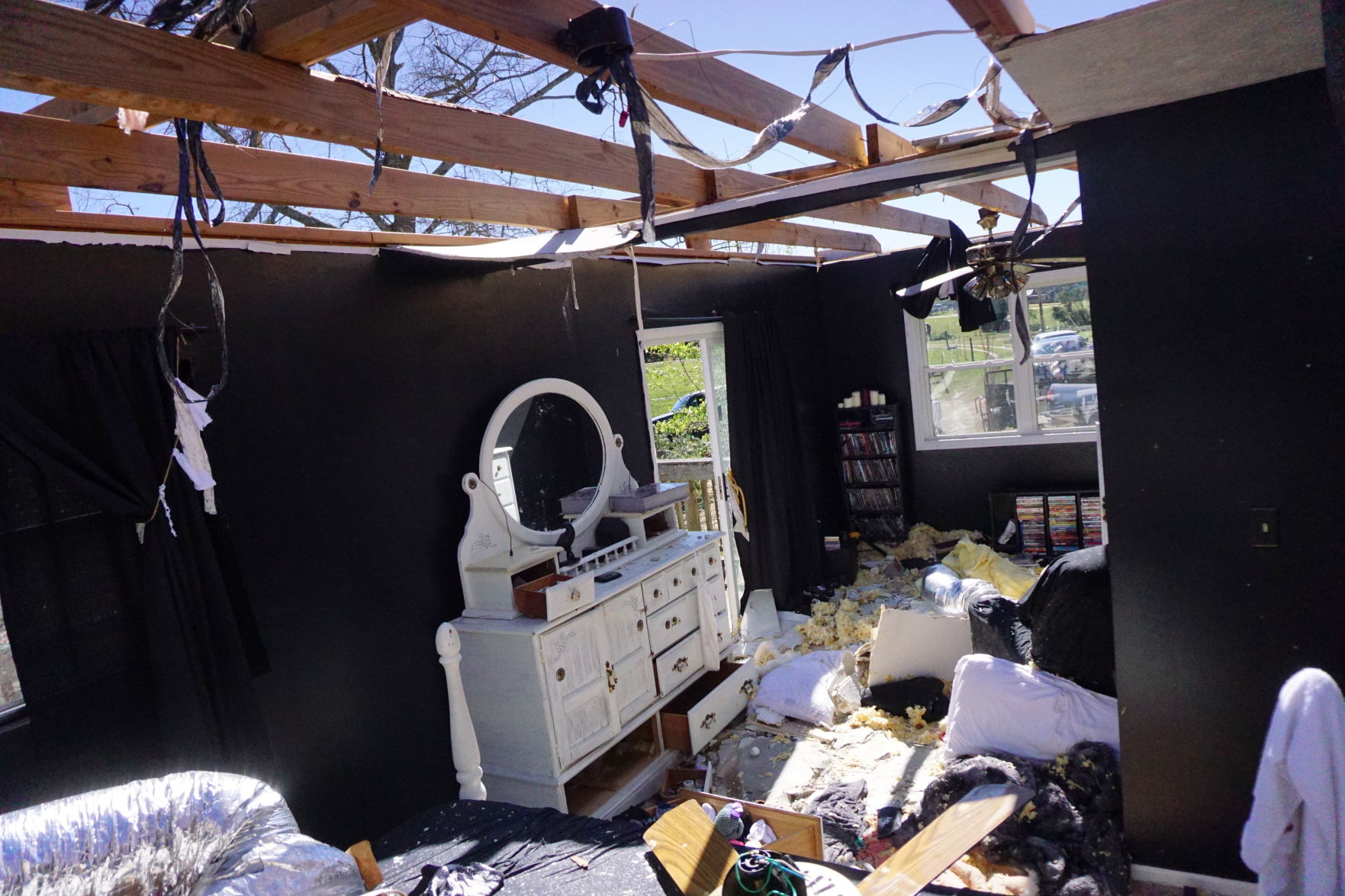 Tornado damage in Salem